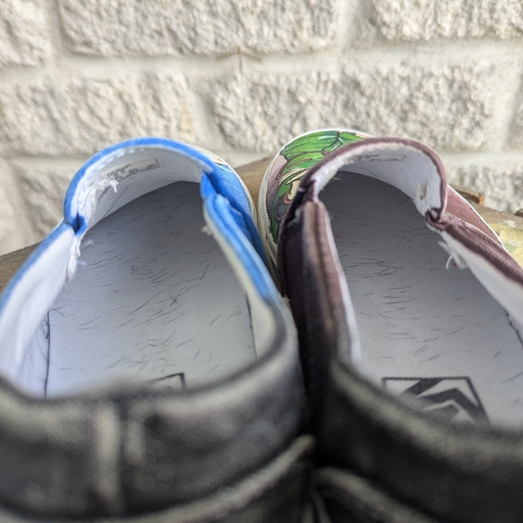 Custom Anime Kids Slip-On Shoes Hunter X Hunter Vans Size 6.5 Women's - Picture 7 of 8